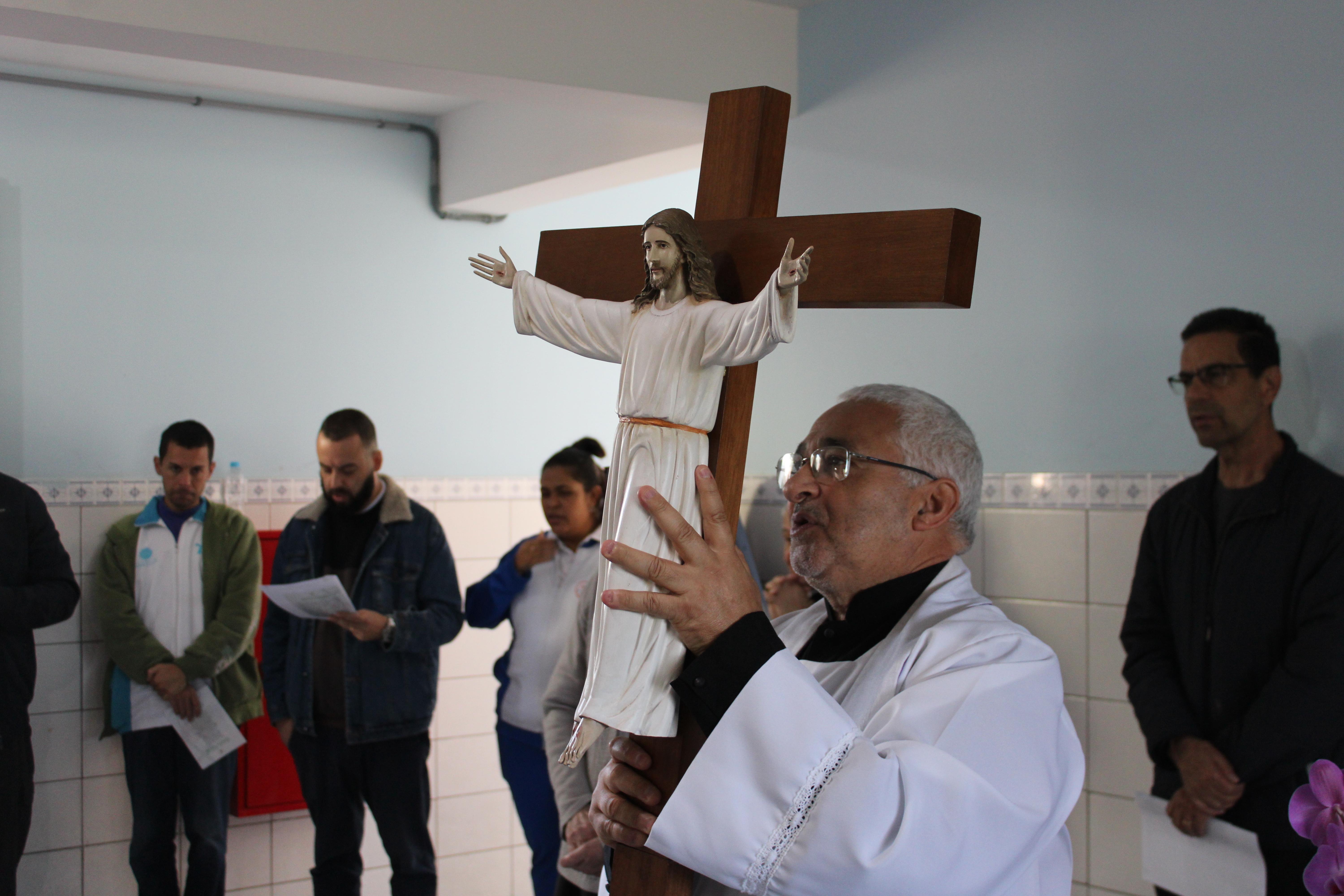 VISITA DA CRUZ PEREGRINA DO JUBILEU DA ESPERANÇA