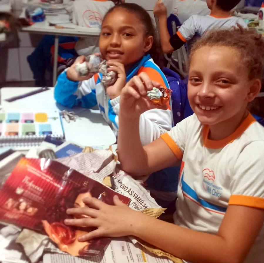 TRABALHANDO O SISTEMA SOLAR