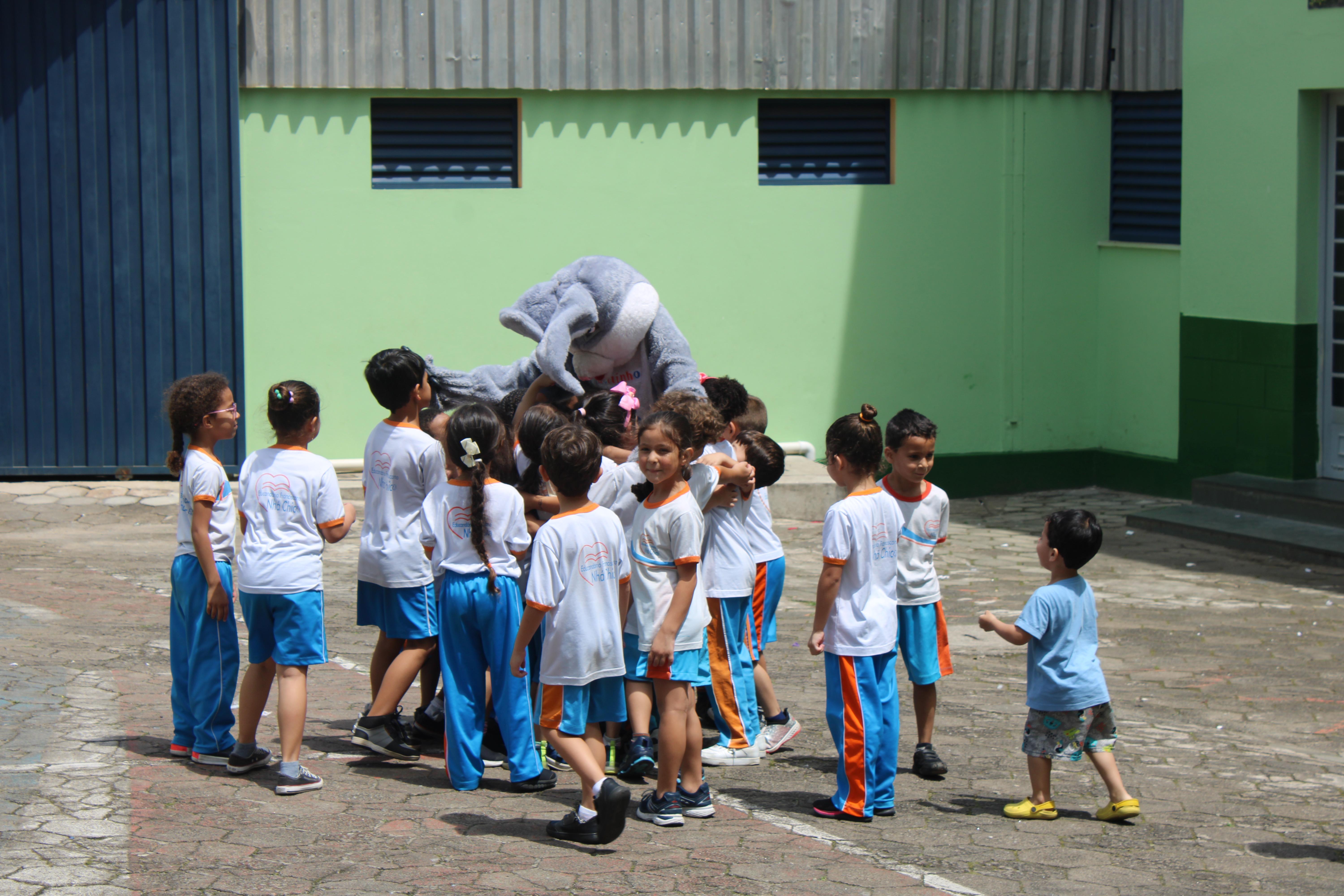 GRATIDÃO QUE ADOÇA A INFÂNCIA E TRANSFORMA VIDAS!